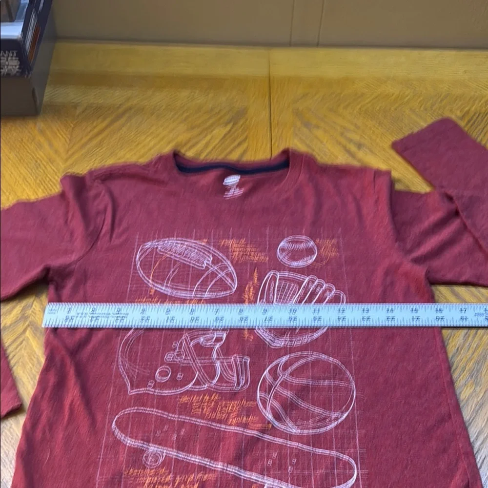 Old Navy Red Long Sleeve Graphic Tee